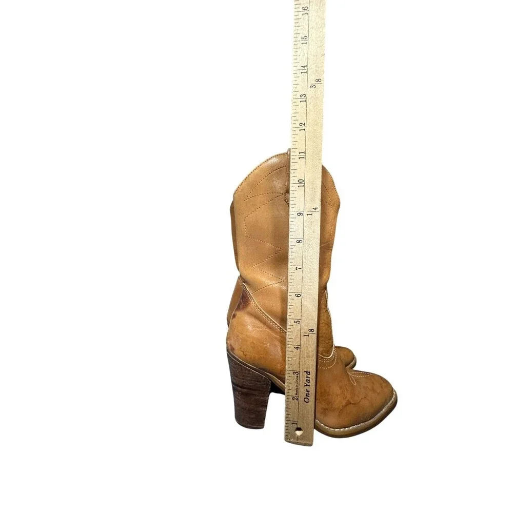 Vintage 80s Made in Romania Cowgirl Distressed Brown Leather Boot Western Sz 5.5